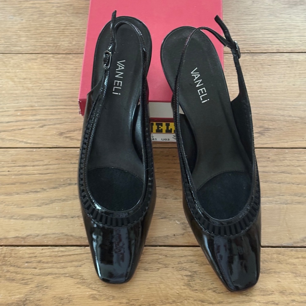Vaneli Black Patent Leather Slingback Pumps - Size 9-1/2 Medium